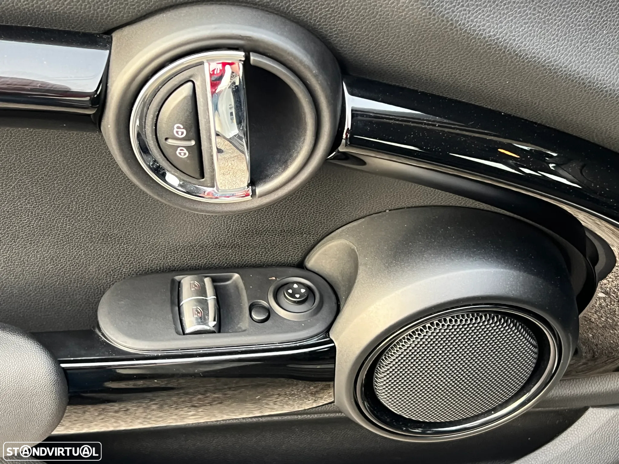 MINI 3 Portas Cooper SE S - 15