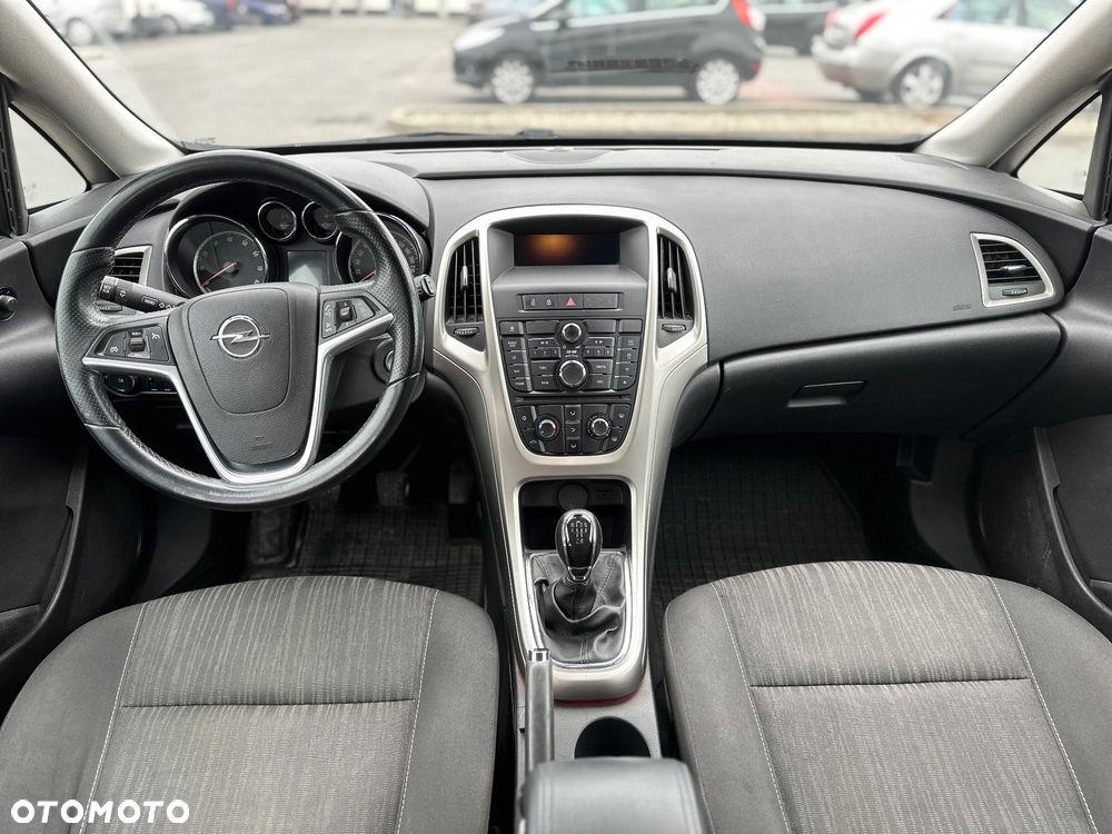 Opel Astra 1.4 - 13
