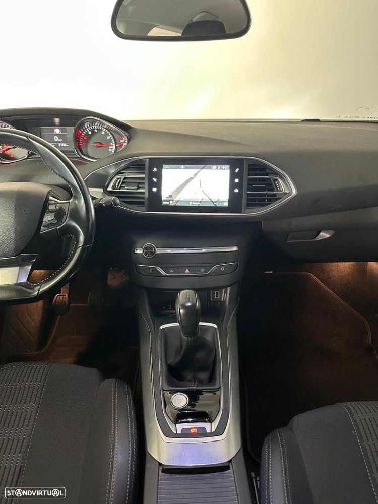 Peugeot 308 PureTech 110 Stop & Start Allure - 8