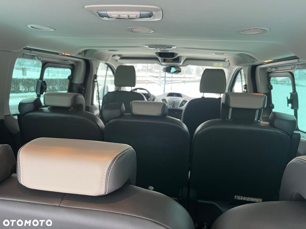 Ford Tourneo Custom - 3