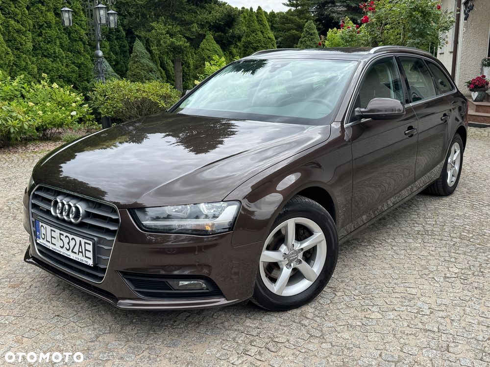Audi A4 Avant 2.0 TDI DPF clean diesel quattro Ambiente