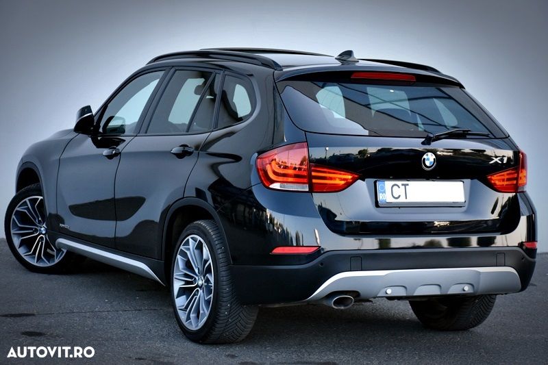 BMW X1 xDrive20d Aut. xLine - 11