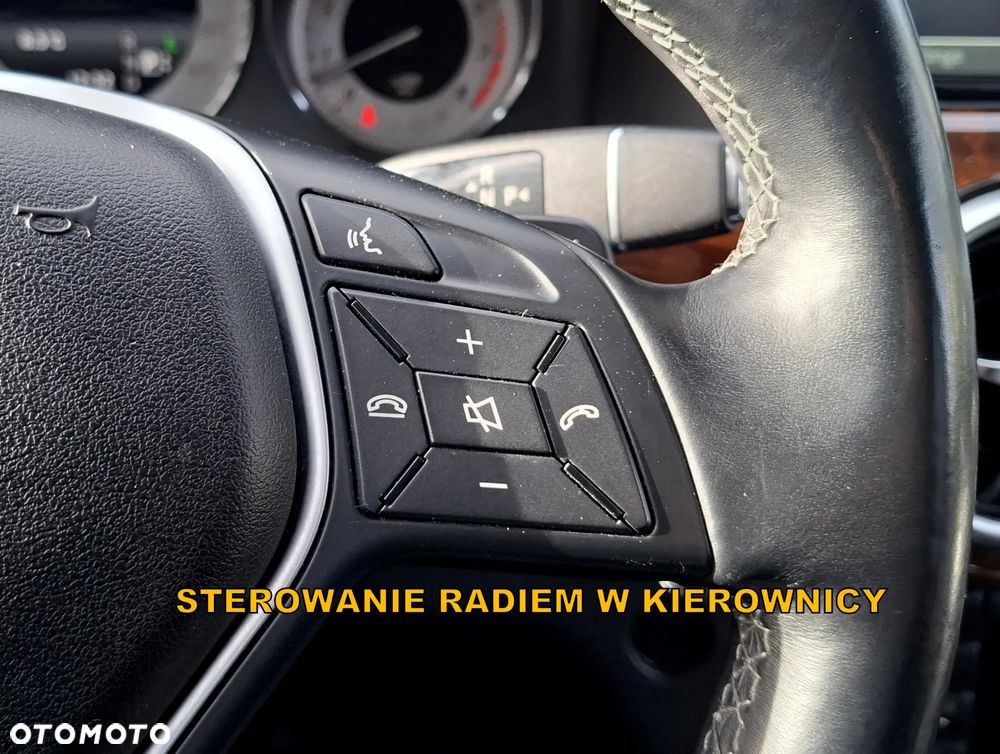 Mercedes-Benz GLK - 22