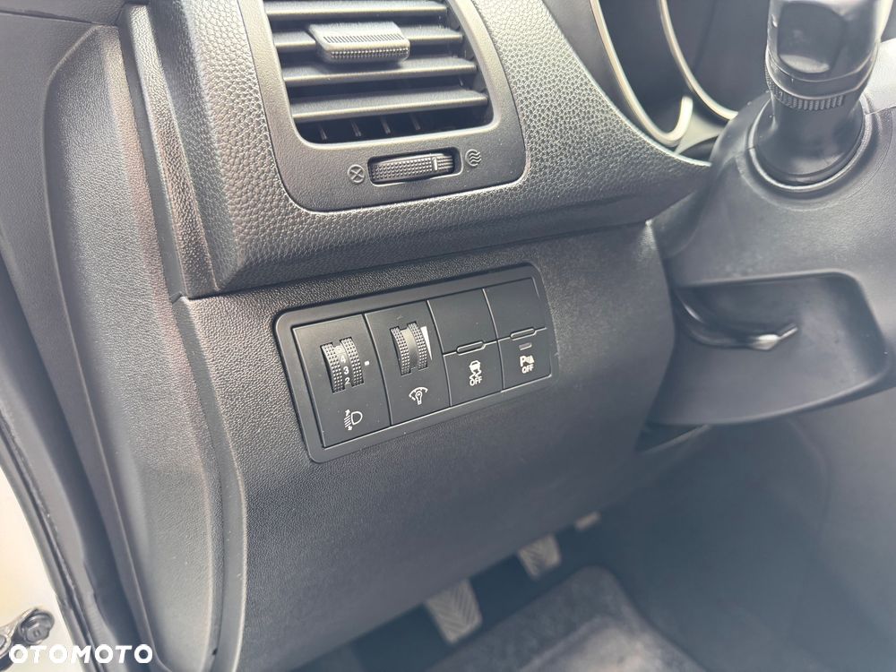 Kia Venga 1.4 Business Line - 18