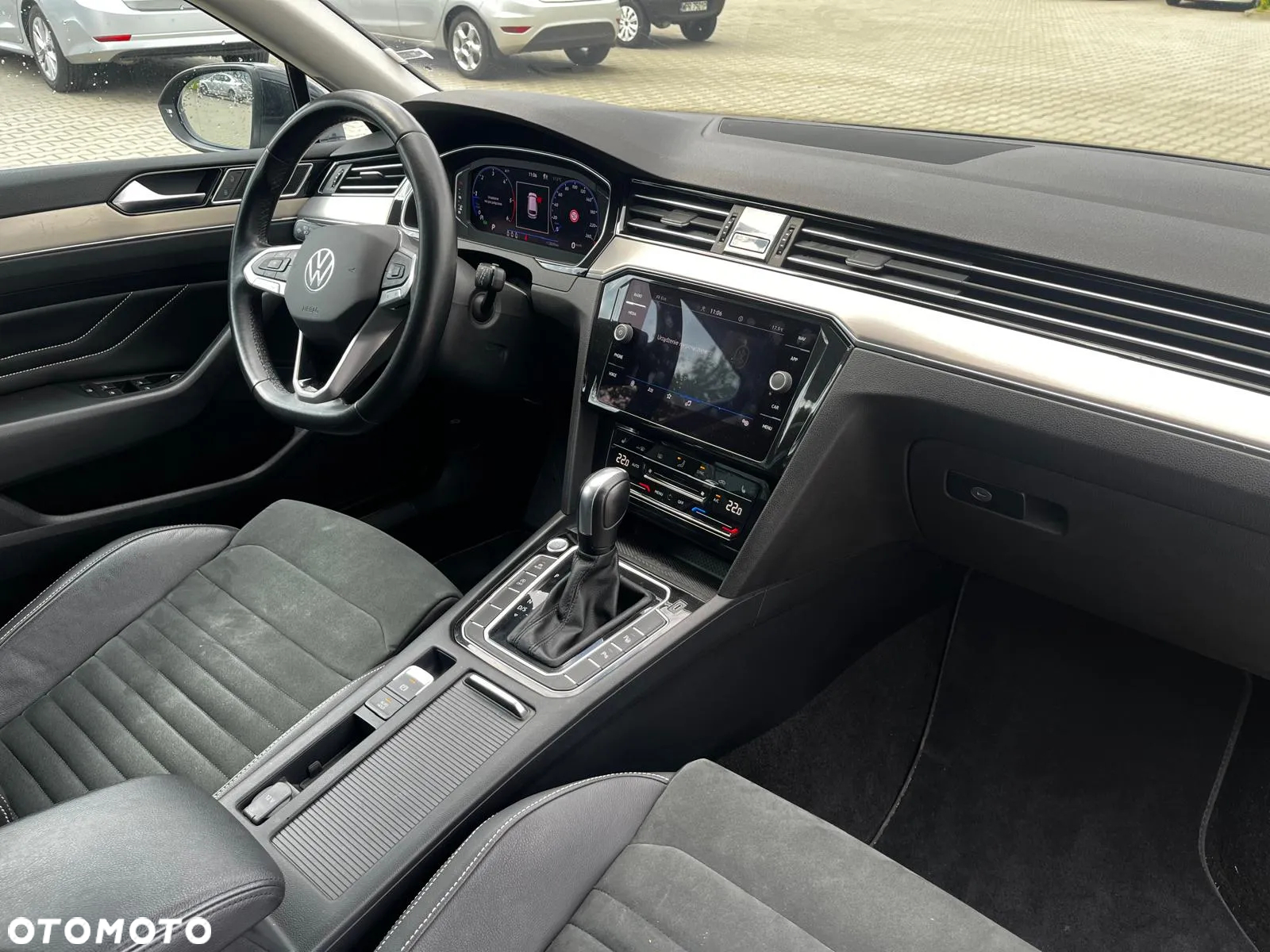 Volkswagen Passat 2.0 TDI EVO Elegance DSG - 13