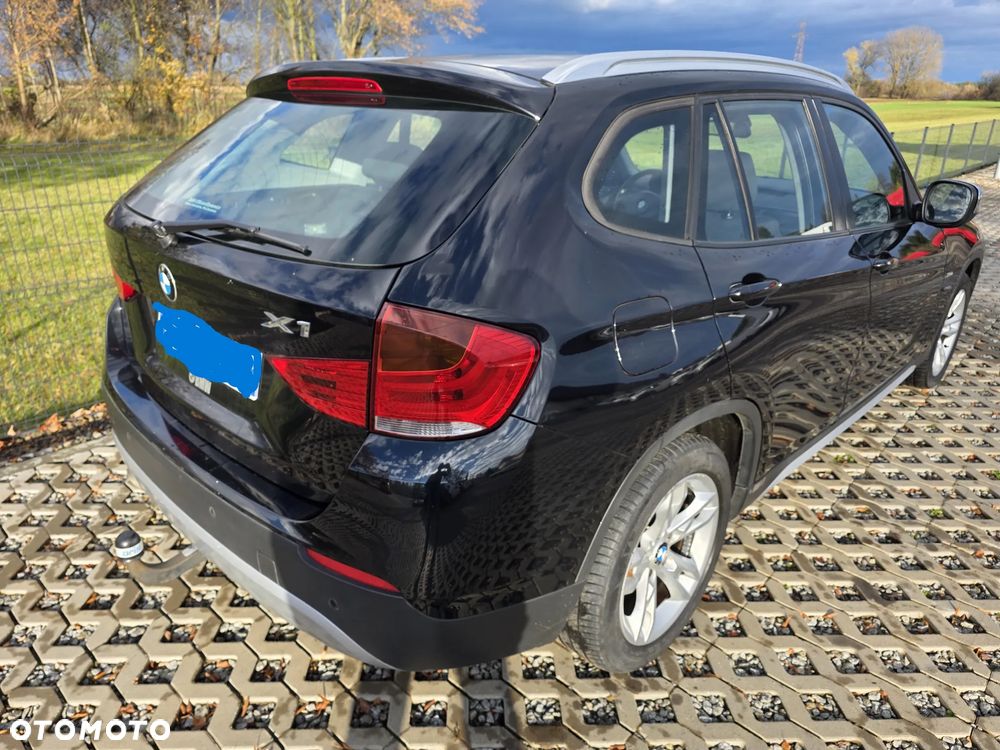 BMW X1 sDrive18d Sport Line - 15
