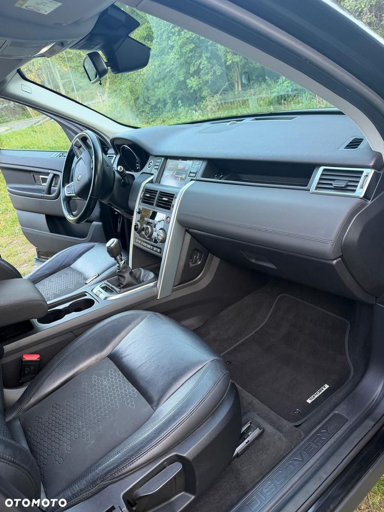 Land Rover Discovery Sport - 19