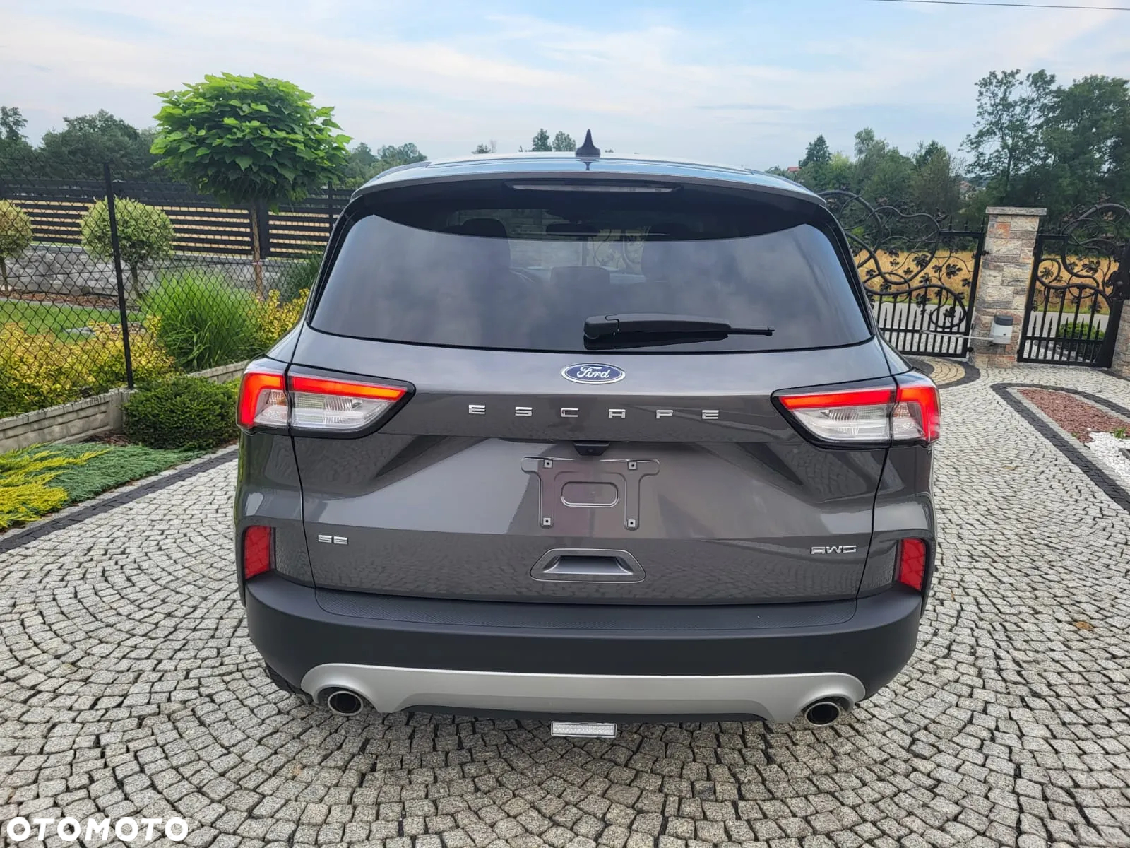 Ford Kuga - 8