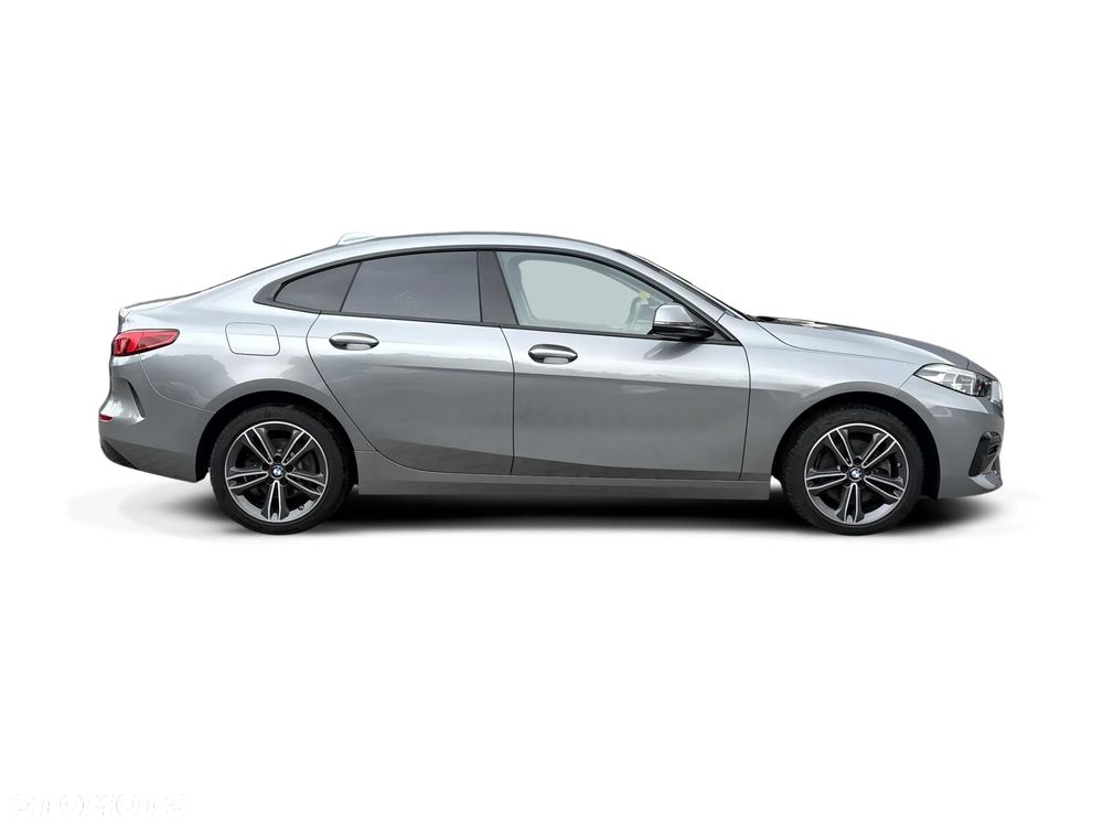 BMW Seria 2 218i sport - 8