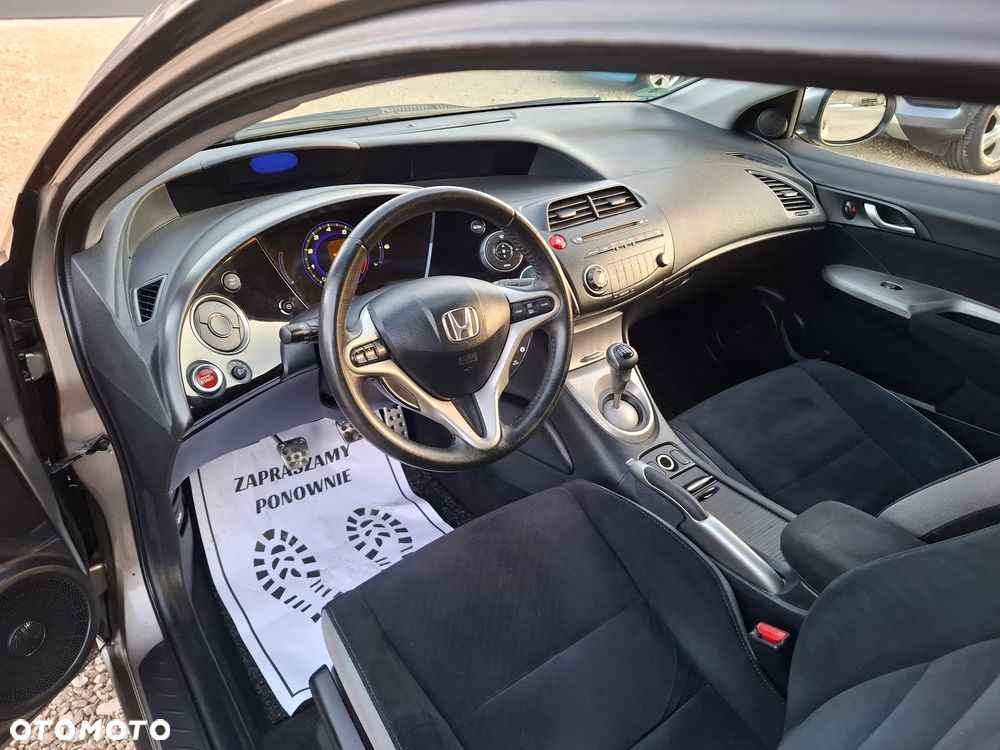 Honda Civic 1.8i-VTEC Sport - 10