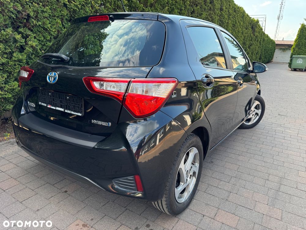 Toyota Yaris - 12