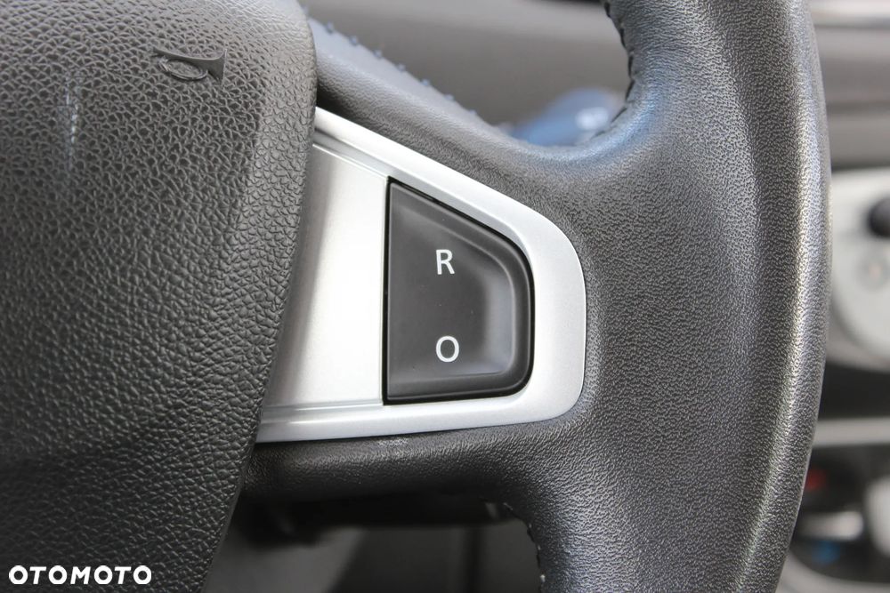 Renault Scenic Energy dCi 110 S&S Paris - 22