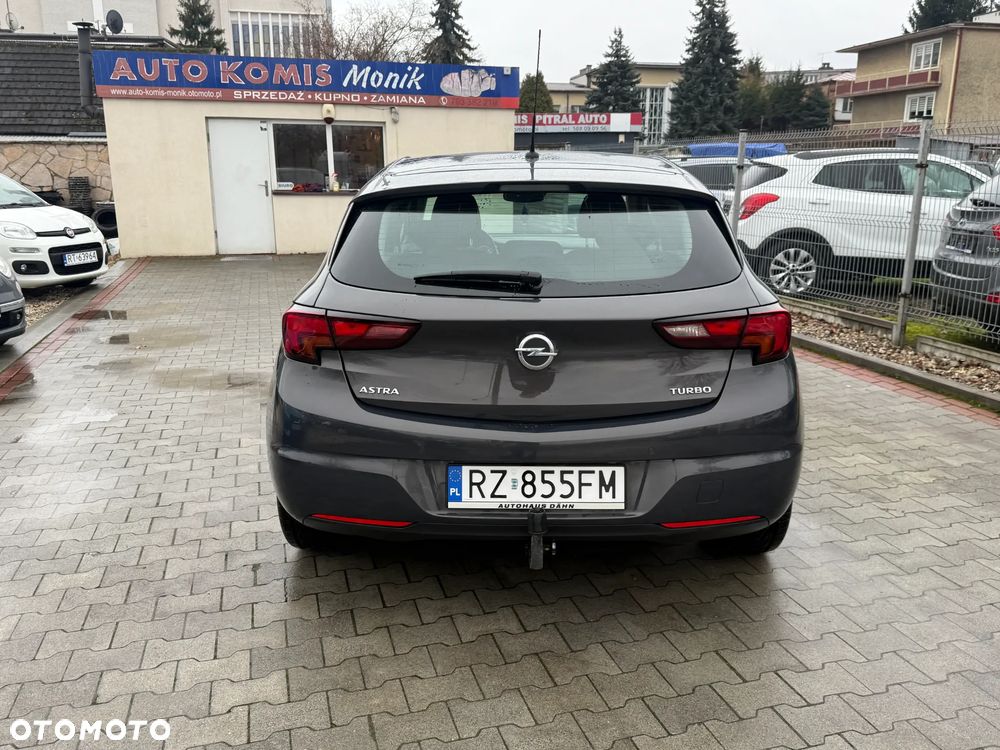 Opel Astra 1.4 Turbo Innovation - 17