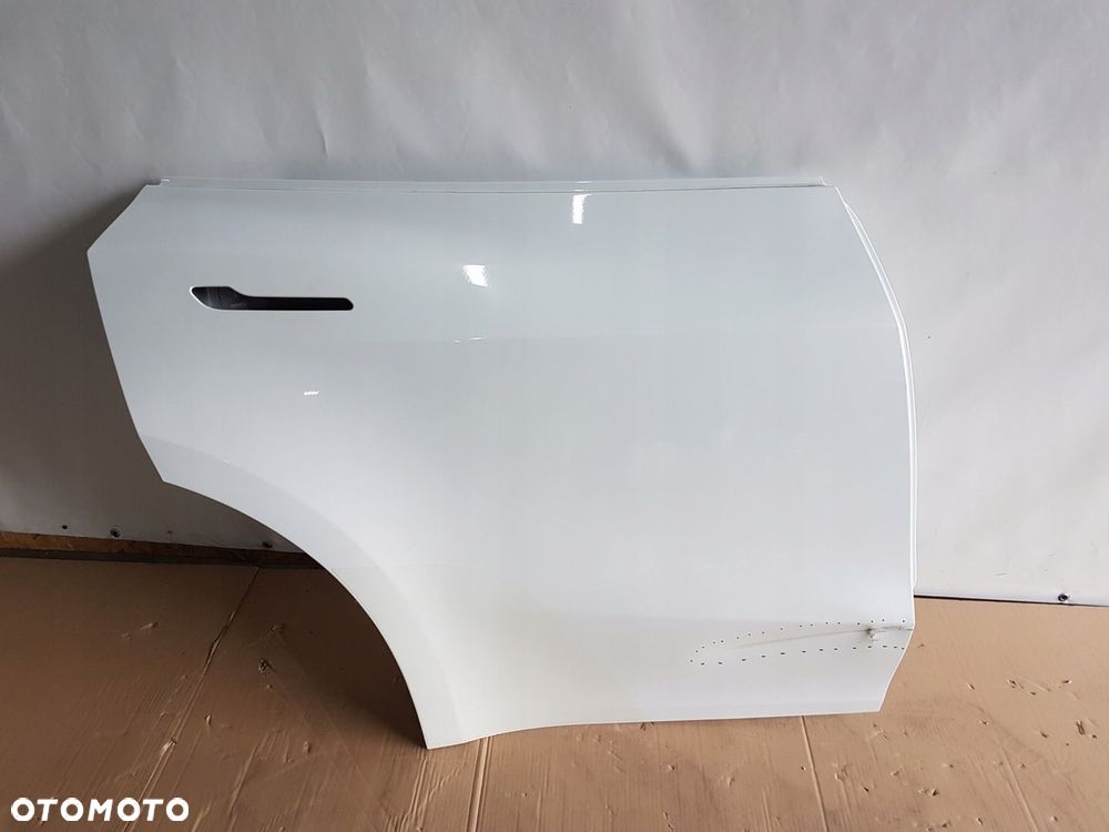 DRZWI TYŁ PRAWE TESLA MODEL Y 19-
