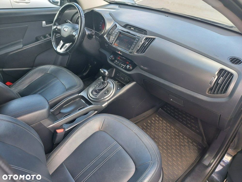 Kia Sportage - 10
