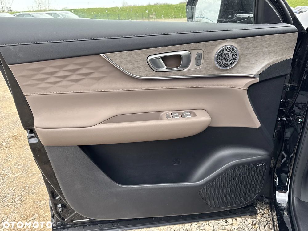 Chery Tiggo 8 1.5 T-GDI Super Hybrid Prestige DCT - 14