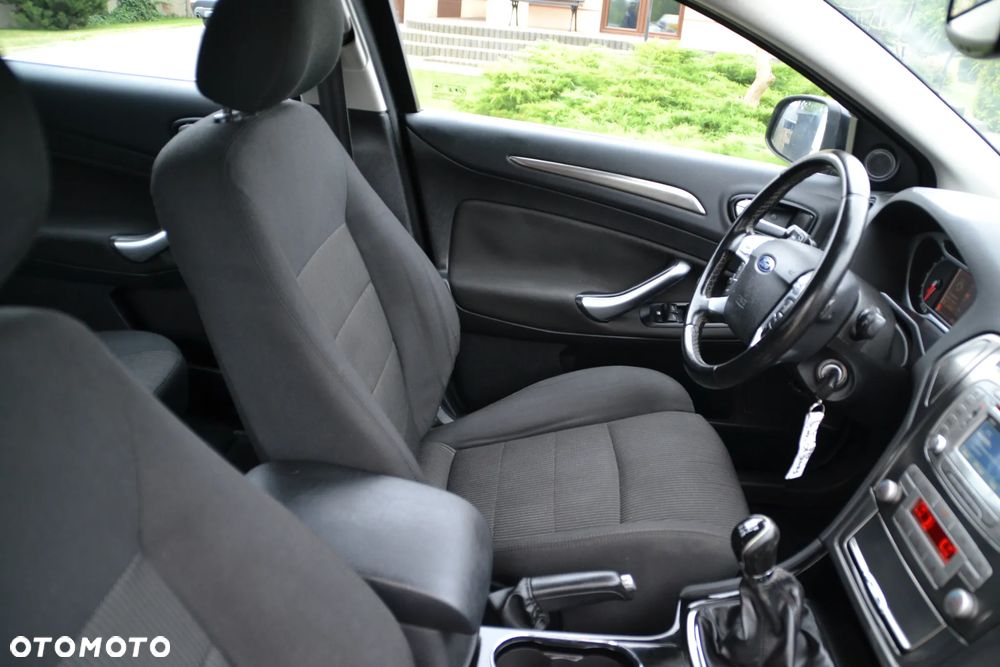 Ford Mondeo 2.0 Viva Titanium - 34