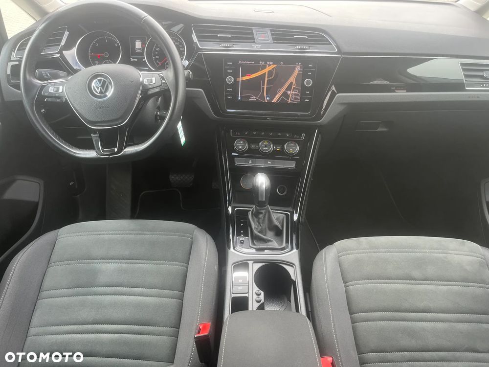 Volkswagen Touran 2.0 TDI BMT Highline DSG - 8