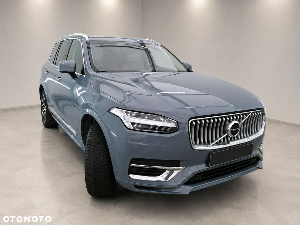 Volvo XC 90 - 3