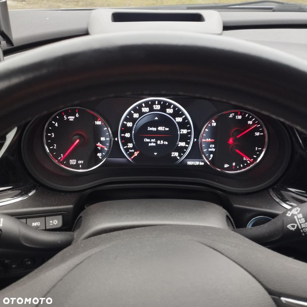 Opel Insignia 2.0 CDTI Innovation S&S - 2