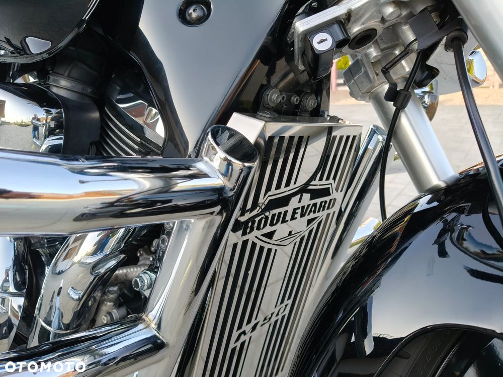 Suzuki VL 1500 Intruder LC - Boulevard C90 - 24