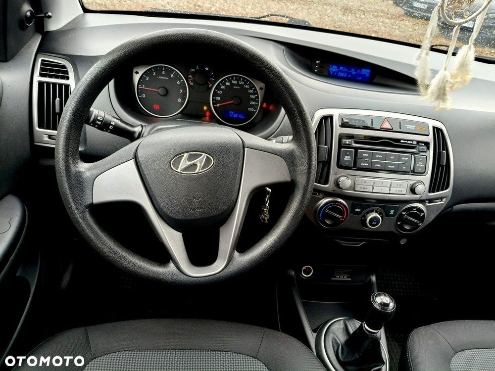 Hyundai i20 1.2 BlueDrive Classic + - 5