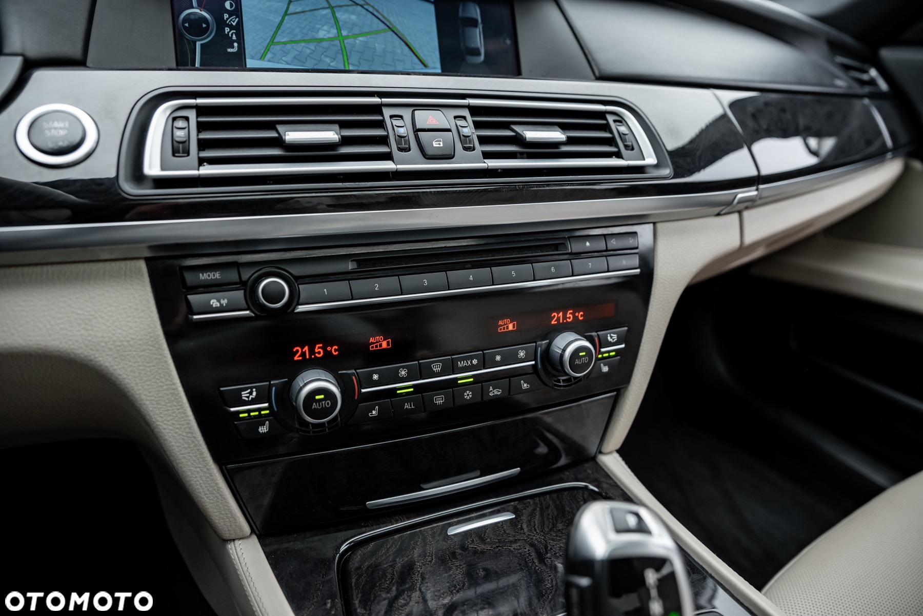 BMW Seria 7 740d xDrive - 36