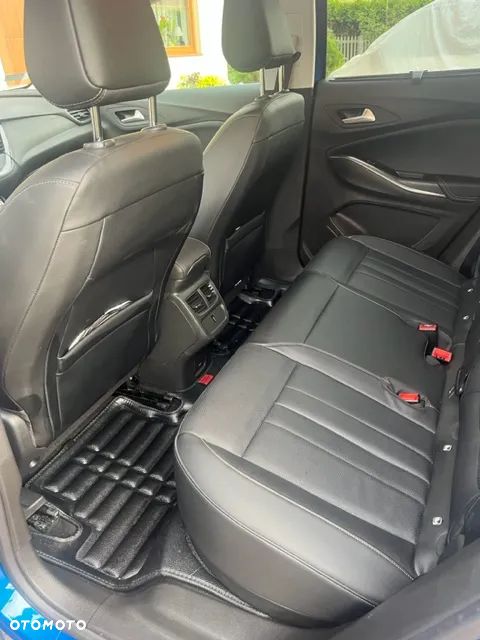 Opel Grandland X Plug-in-Hybrid 1.6 DI Start/Stop Business Edition - 9