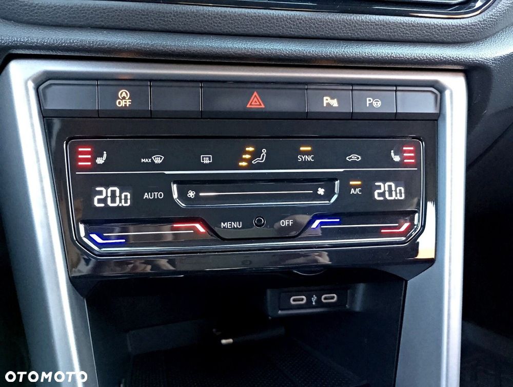 Volkswagen T-Roc 1.0 TSI Life - 23