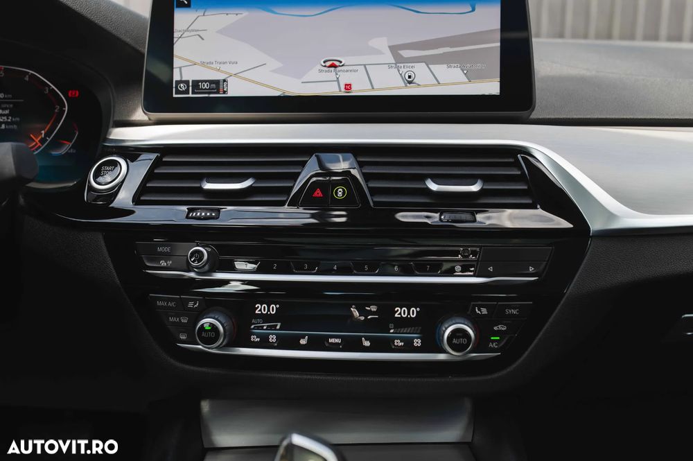 BMW Seria 5 530d xDrive Aut. - 23