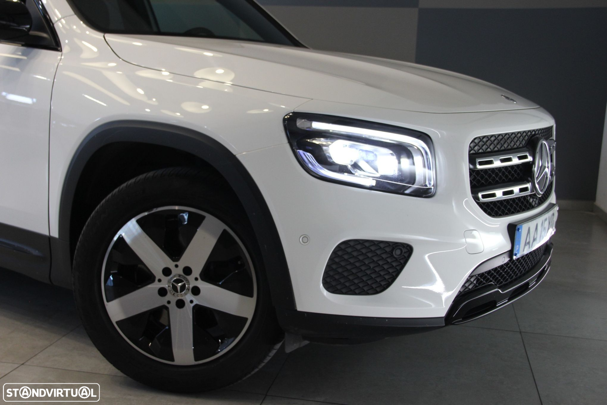 Mercedes-Benz GLB 180 d Progressive - 10