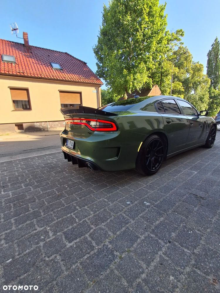 Dodge Charger 5.7 R/T - 30
