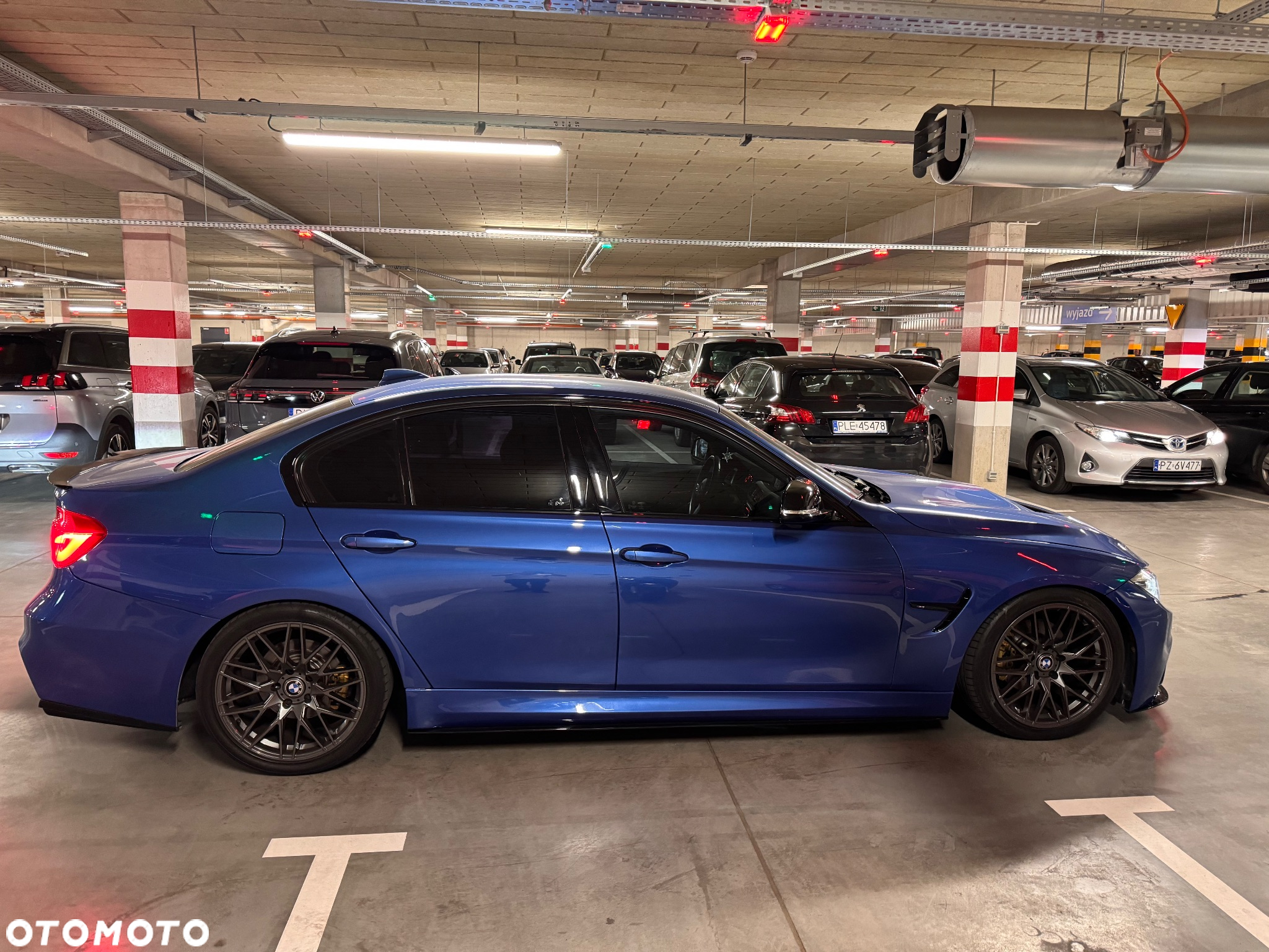BMW Seria 3 318i Touring M Sport - 22