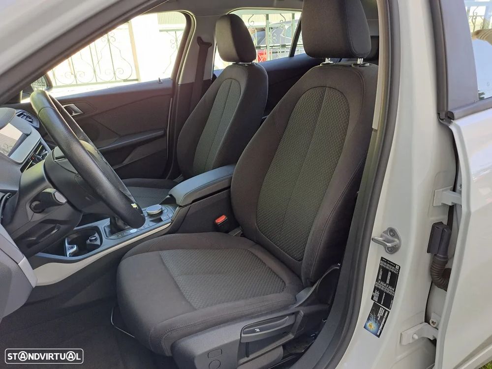 BMW 116 d EDynamics Advantage - 19