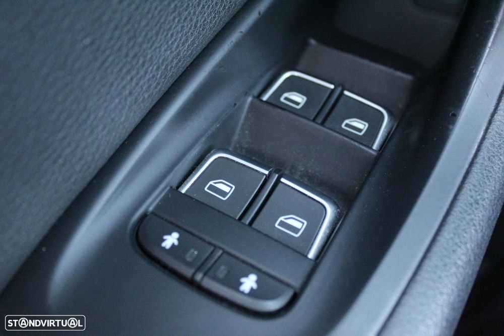 Audi A6 Avant 2.0 TDi S tronic - 13