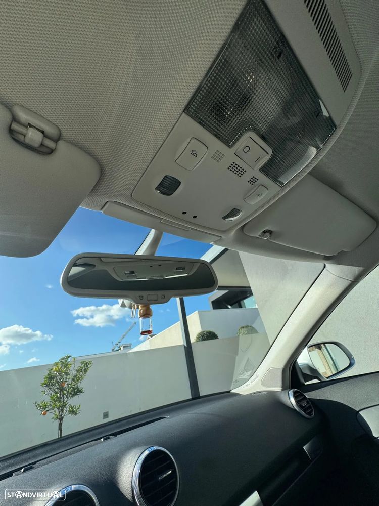 Audi A3 Sportback 1.6 TDI Ambition - 14