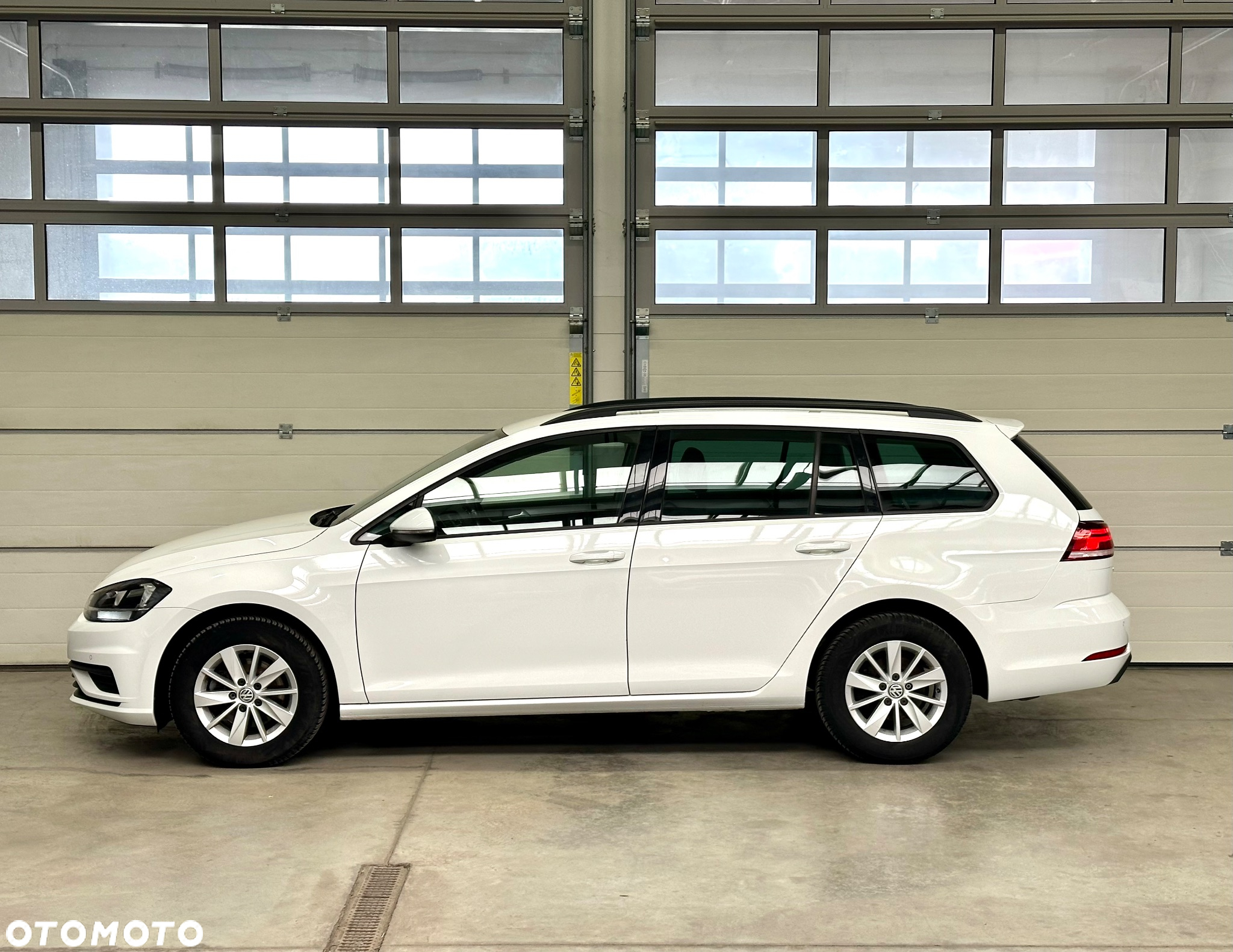 Volkswagen Golf 1.4 TSI BlueMotion Technology Edition - 5