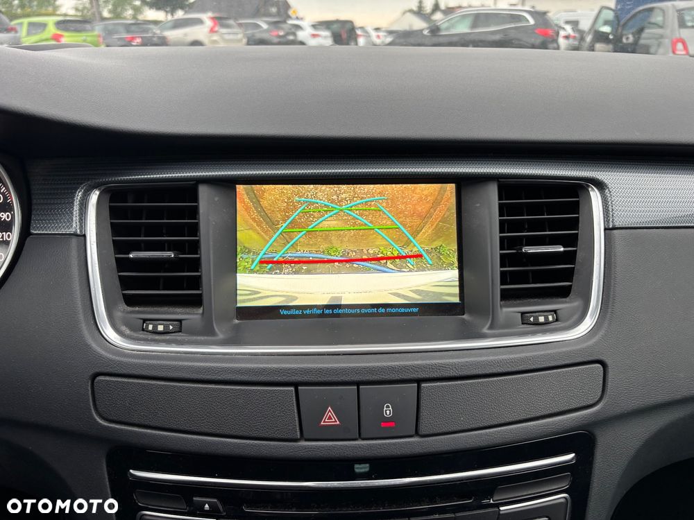 Peugeot 508 1.6 e-THP Allure S&S - 15