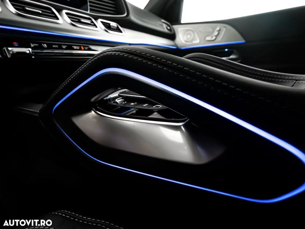 Mercedes-Benz GLE Coupe AMG 53 PHEV - 9