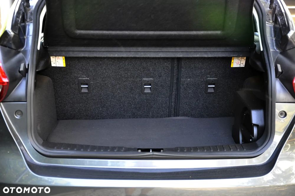 Ford Focus - 33