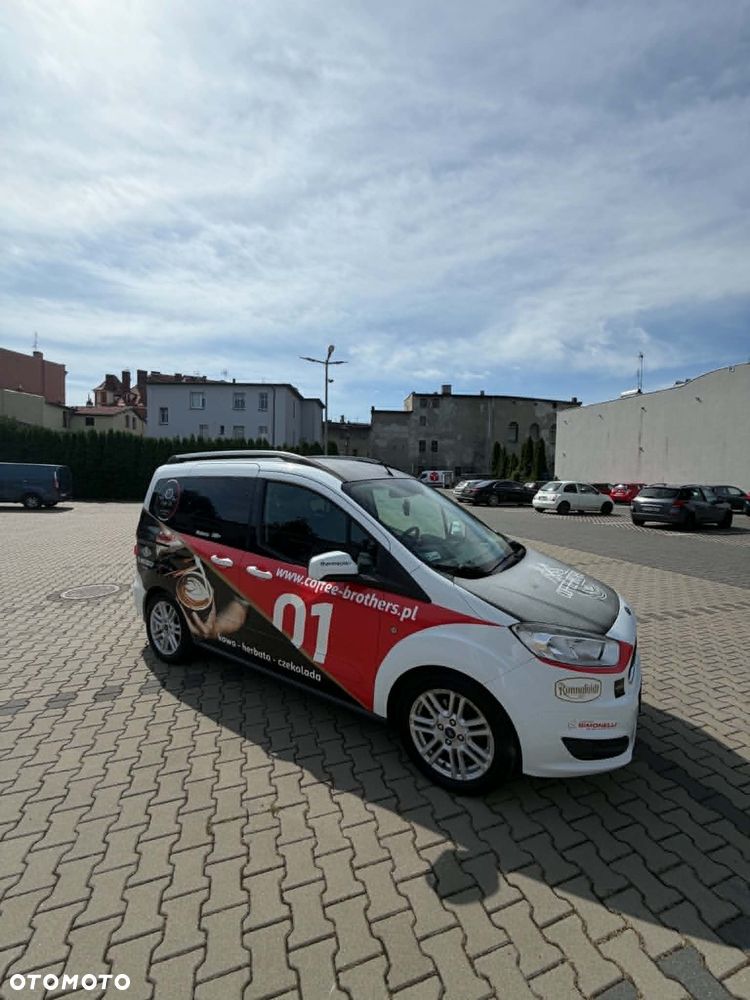 Ford Tourneo Courier 1.0 EcoBoost Titanium - 5