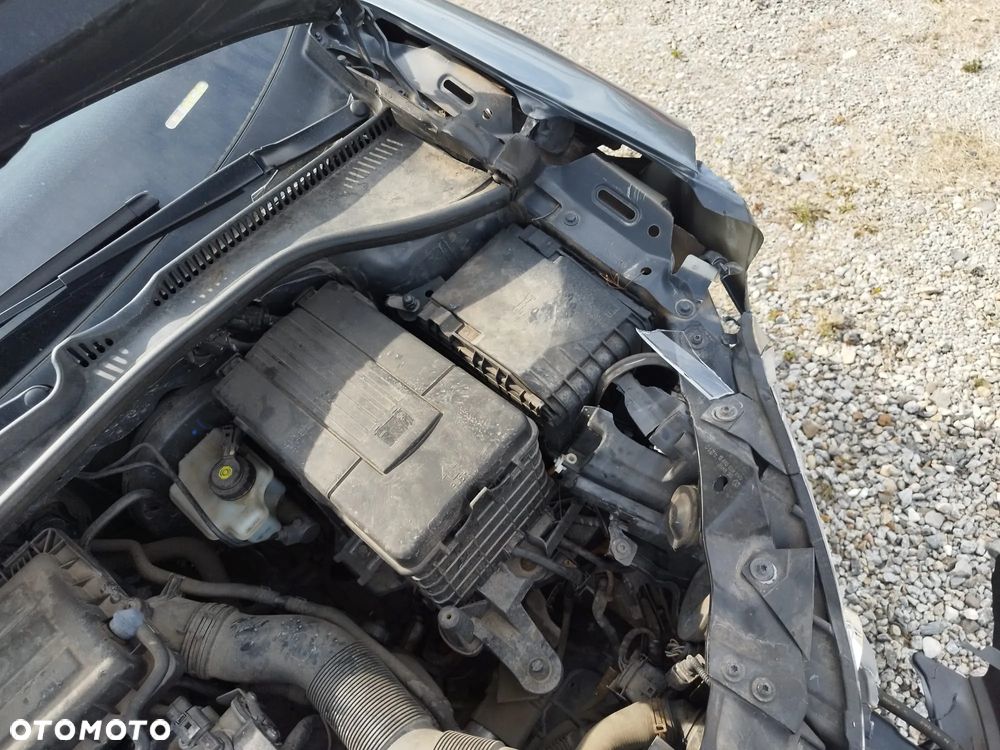 Volkswagen Golf - 29