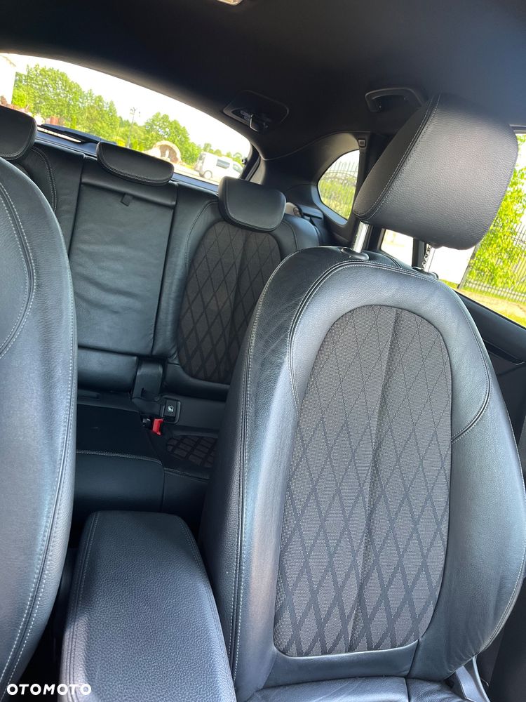 BMW X1 xDrive18d xLine sport - 23
