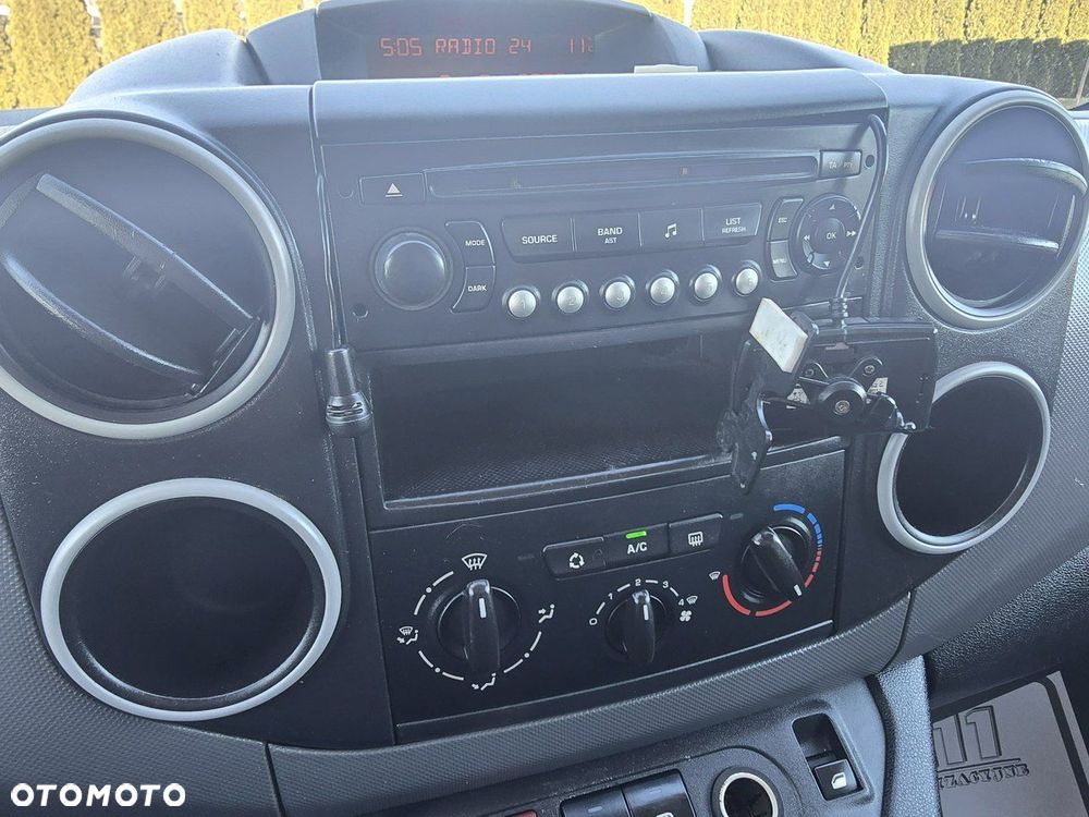 Peugeot Partner - 23