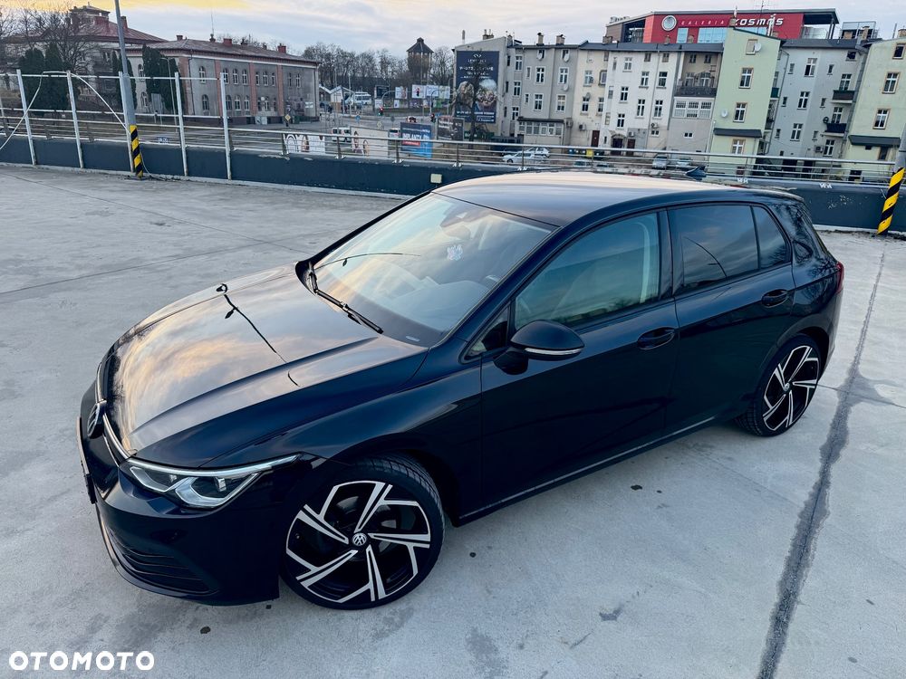 Volkswagen Golf - 2