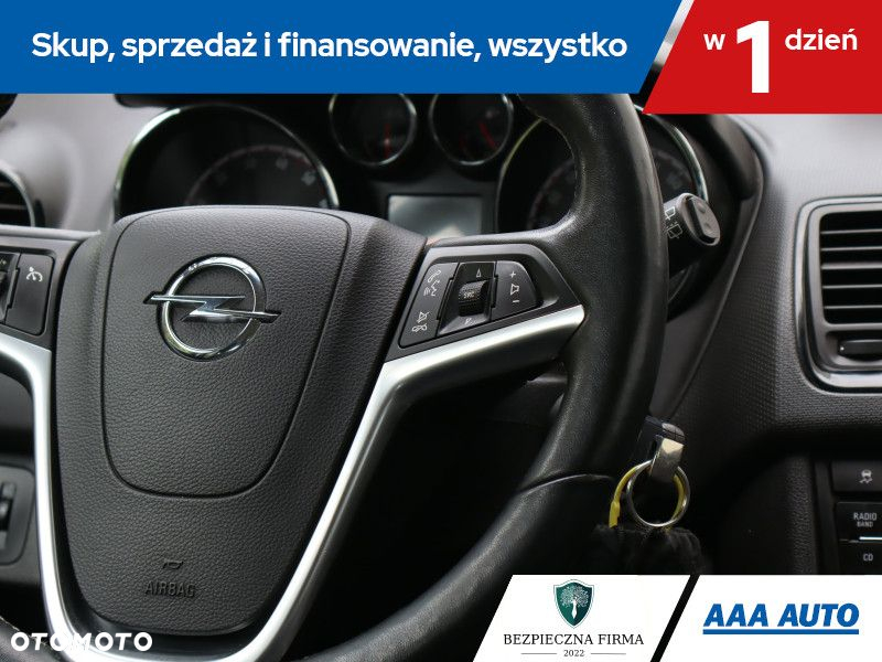 Opel Meriva - 17