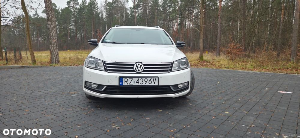 Volkswagen Passat 2.0 TDI DPF DSG Trendline - 5