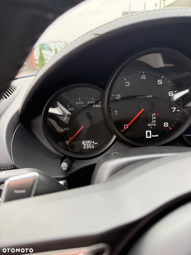 Porsche 718 Boxster - 11