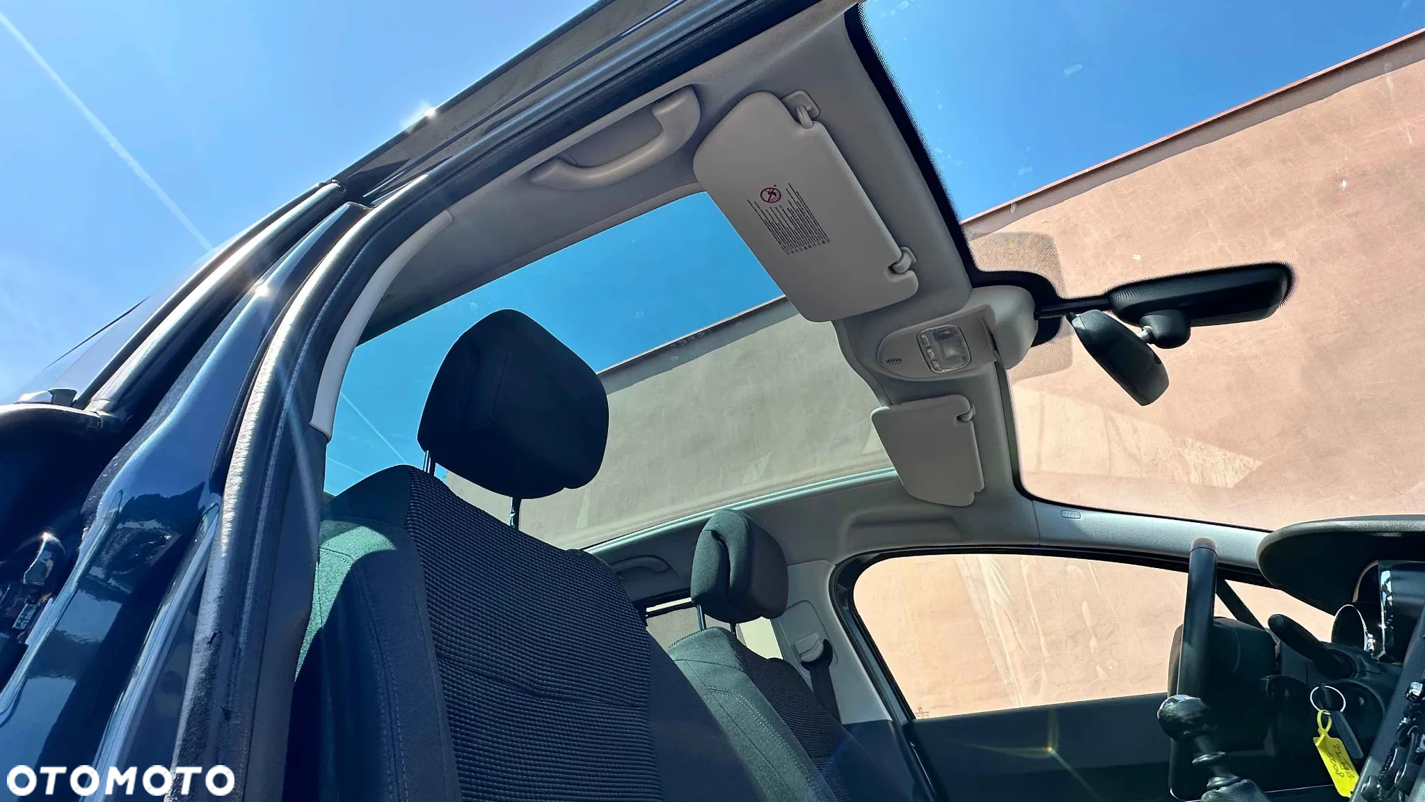 Peugeot 5008 - 9