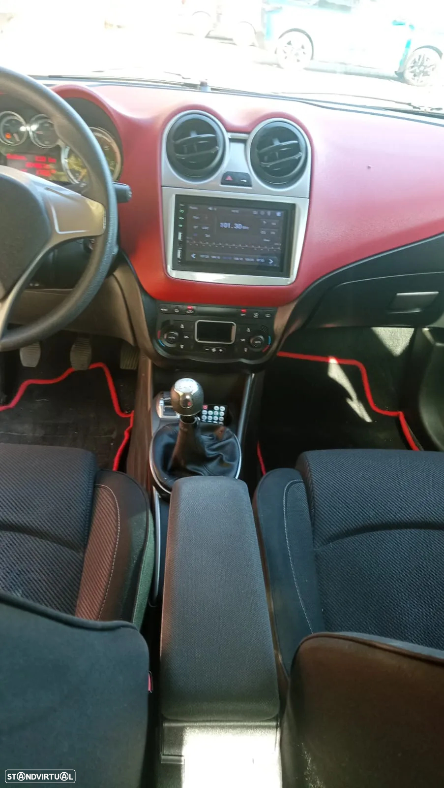 Alfa Romeo MiTo 1.3 JTD Distinctive - 11